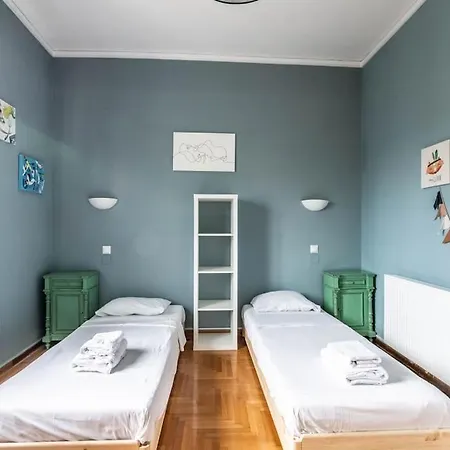 Apartment Park View In Chalandri *